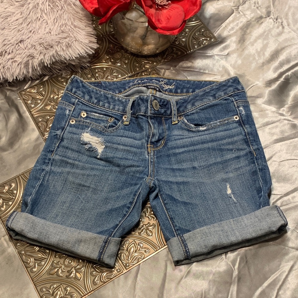 🌹 Y2K • American Eagle Outfitters Low - rise Stretch Denim Jean Women’s Shorts